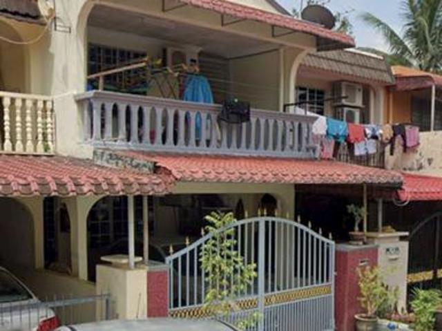 Terraced House for sale in Langat, Selangor