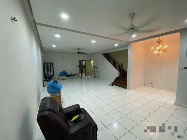 Terraced House for sale in Seksyen U20, Shah Alam