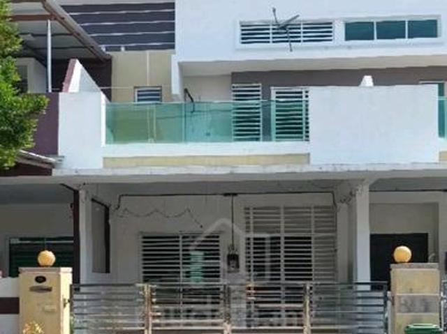 Terraced House for sale in Georgetown, Penang