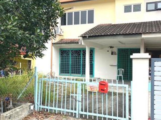 Terraced House for rent in Seri Kembangan, Majlis Bandaraya Subang Jaya