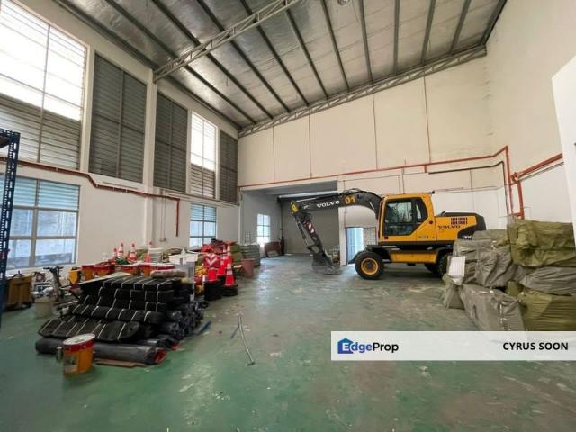 Warehouse for sale in Petaling, Alam Impian