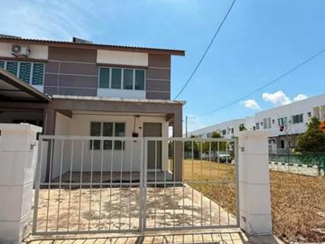 Terraced House for sale in Wellesley, Penang