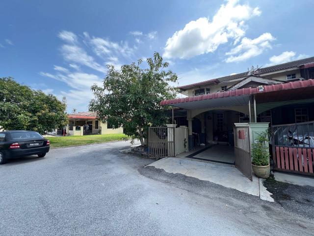 Terraced House for sale in Wellesley, Penang