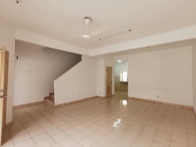 Terraced House for sale in Petaling, Subang Jaya