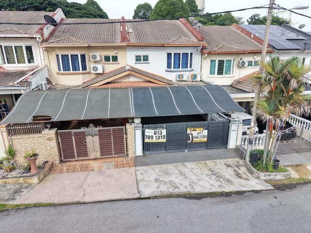 Terraced House for sale in Petaling, Subang Jaya