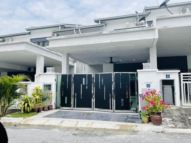 Terraced House for sale in Nilai, Negeri Sembilan