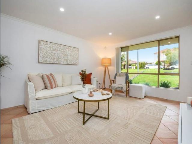 Townhouse for rent in Stirling, Western Australia