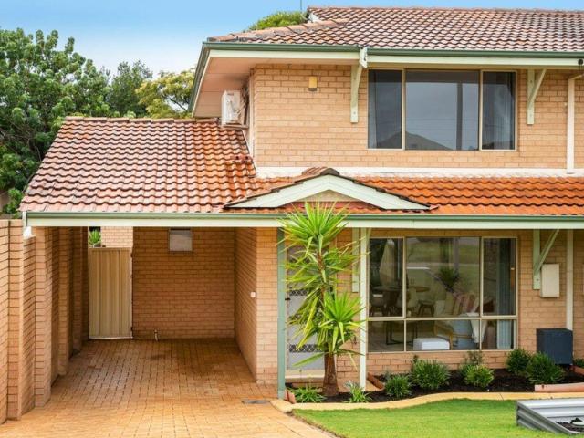 Townhouse for rent in Stirling, Western Australia
