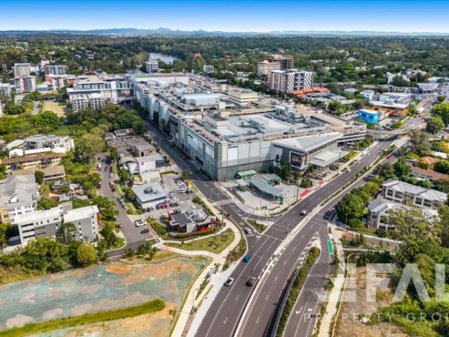 Office for rent in Toombul, Queensland