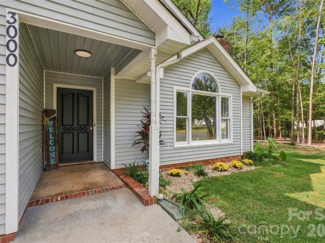 House for sale in Sandalwood, Indian Trail