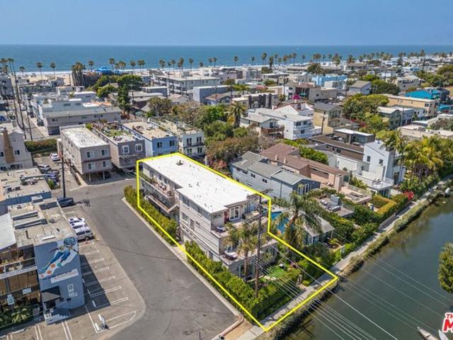 House for sale in Canoga Park, California