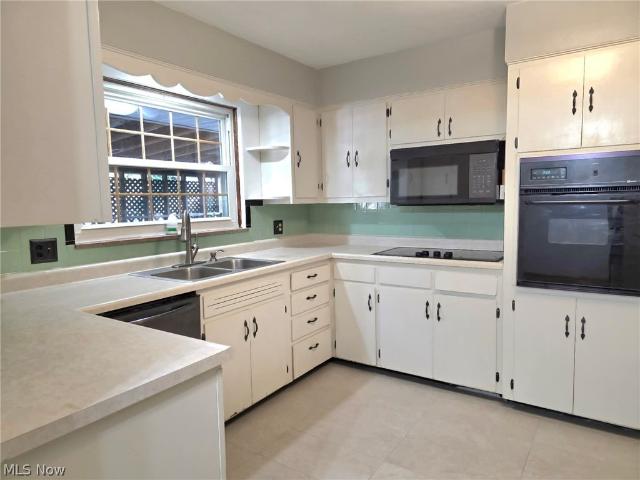 House for sale in Parkersburg, West Virginia