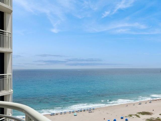 Condo for sale in Riviera Beach, Florida