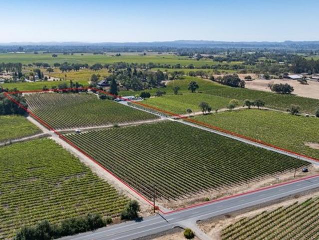Land for sale in Windsor, California