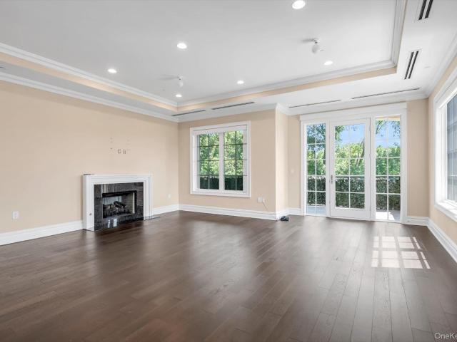 Condo for sale in Ritz-Carlton Residences, Village of North Hills