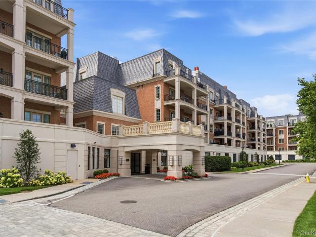 Condo for sale in Nassau, New York