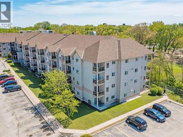 Condo for sale in Maidstone, Ontario