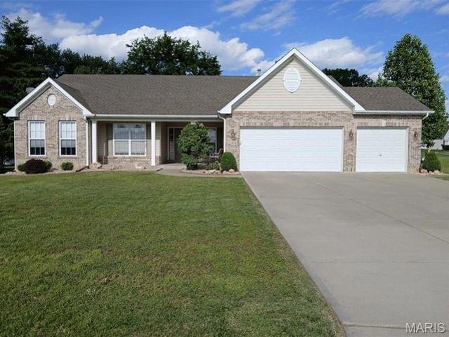 House for sale in Saint Charles, Missouri
