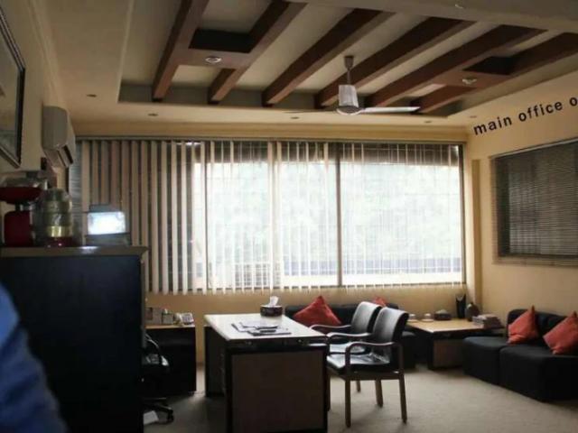 Commercial for rent in Faisalabad, Islamabad Capital Territory
