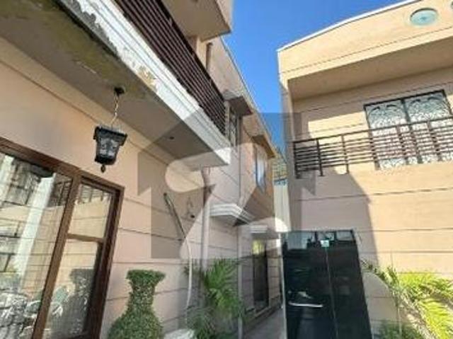 House for sale in 6 ڈی ایچ اے فیز, کراچی ڈویژن