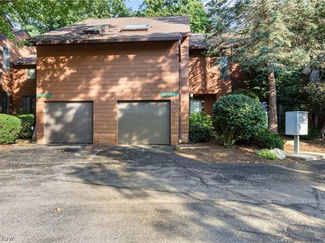 Condo for sale in Westlake, Cuyahoga County
