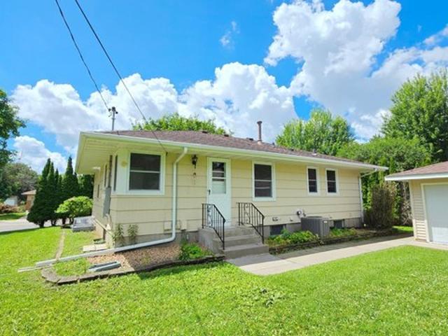 House for sale in Hennepin, Minnesota