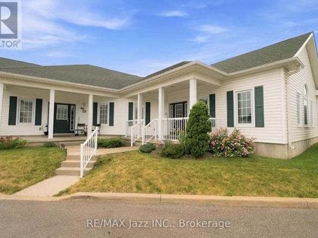 Townhouse for sale in Port Hope, Ontario