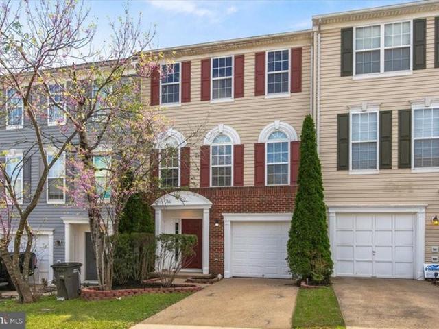 Townhouse for sale in Virginia