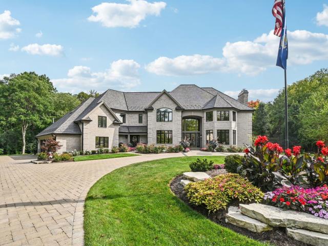 House for sale in Illinois