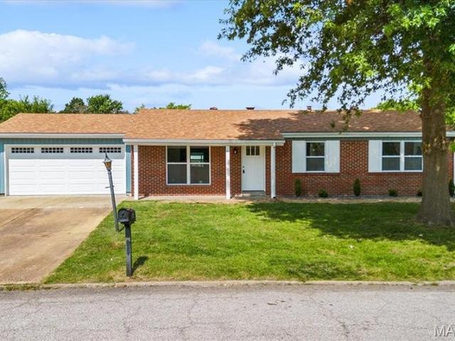 House for sale in Belleville, Illinois
