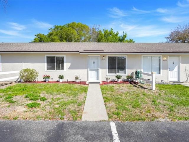 Condo for sale in Tavares, Florida