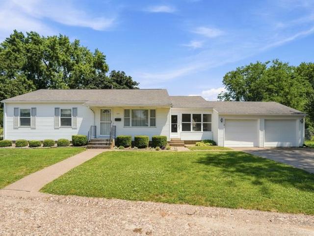 House for sale in Moline, Illinois
