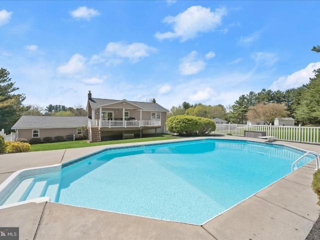 Property for sale in New Windsor, Maryland