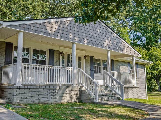 House for sale in Flat Rock, Alabama