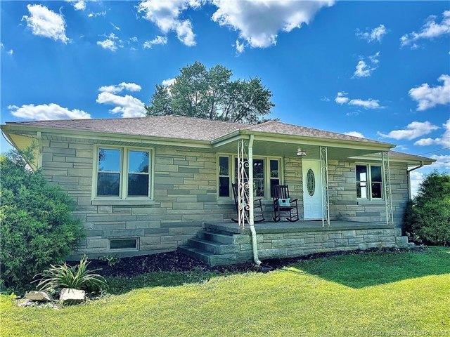 House for sale in Hanover, Indiana