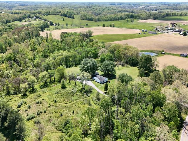 House for sale in Albany, Ohio