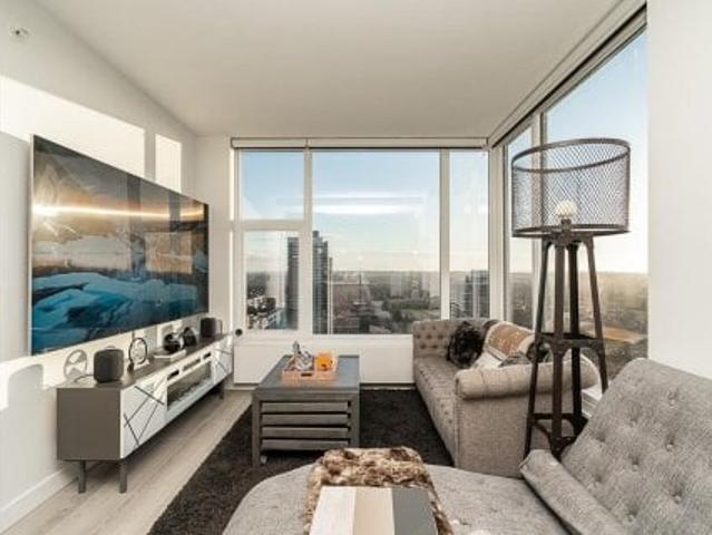 Apartment for sale in Surrey, British Columbia
