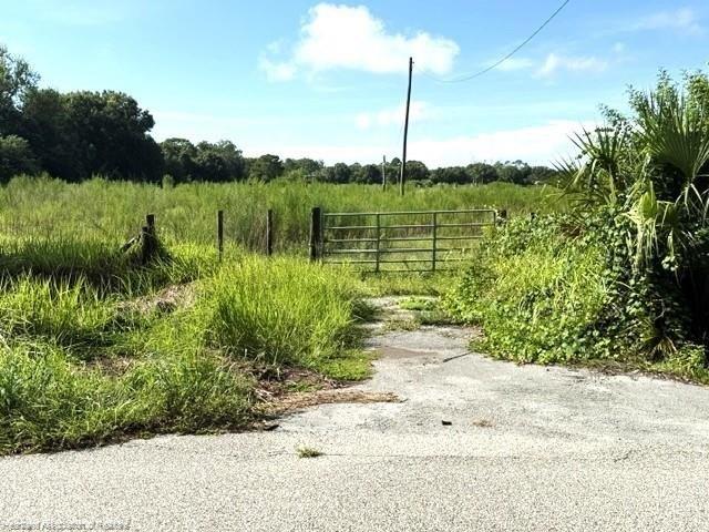Land for sale in Lorida, Florida