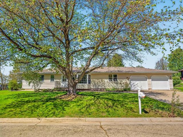 House for sale in Cross Plains, Wisconsin