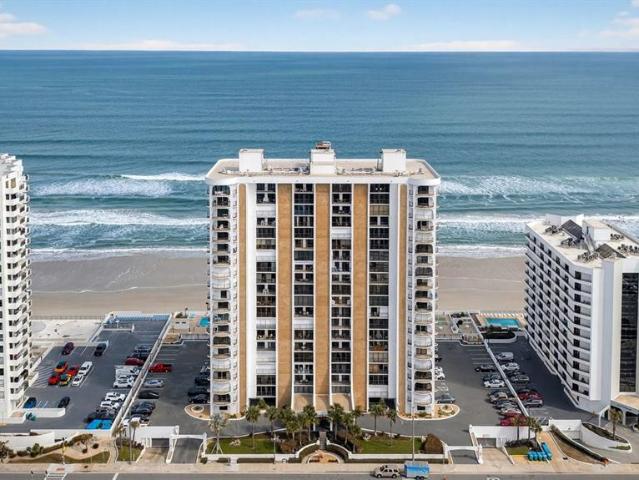 Condo for sale in Daytona Beach, Florida