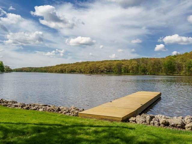 House for sale in Crestview, Town of Beloit