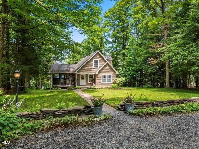 House for sale in Hagaman