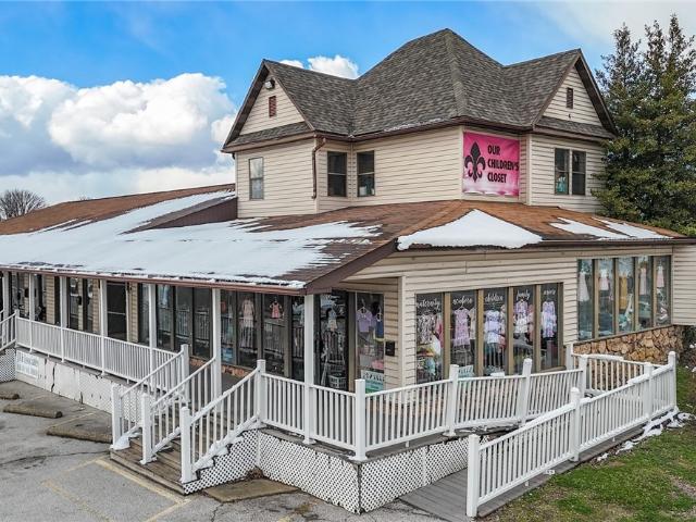 Commercial for sale in Parkersburg, West Virginia