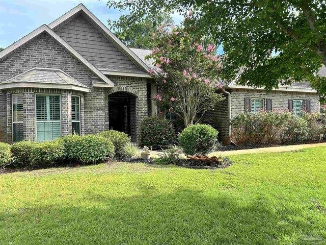 House for sale in Gulf Breeze, Florida