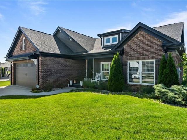 House for sale in Jeffersonville, Indiana