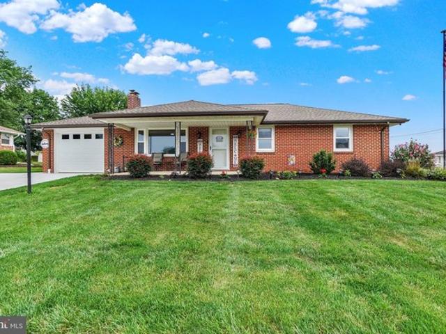 House for sale in Dover, Pennsylvania