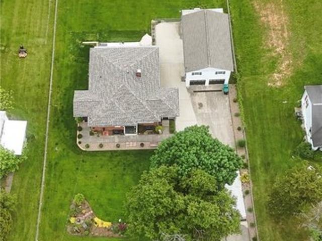 House for sale in Hurricane, West Virginia