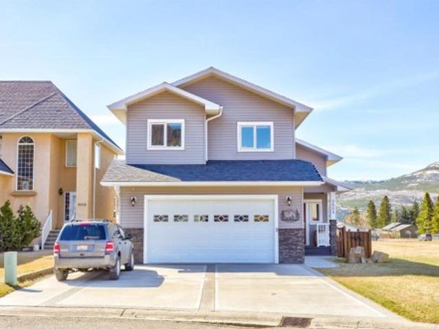 House for sale in Bellevue, Alberta