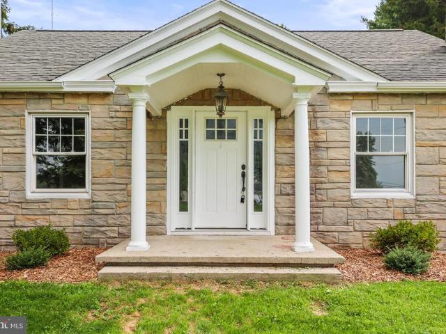 House for sale in Windsor, Pennsylvania