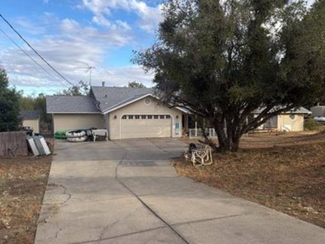House for sale in Coarsegold, California